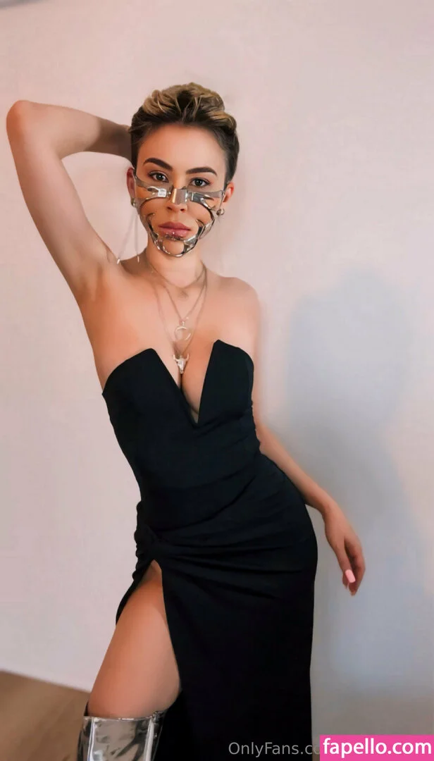 Alana Lister Onlyfans Photo Gallery 