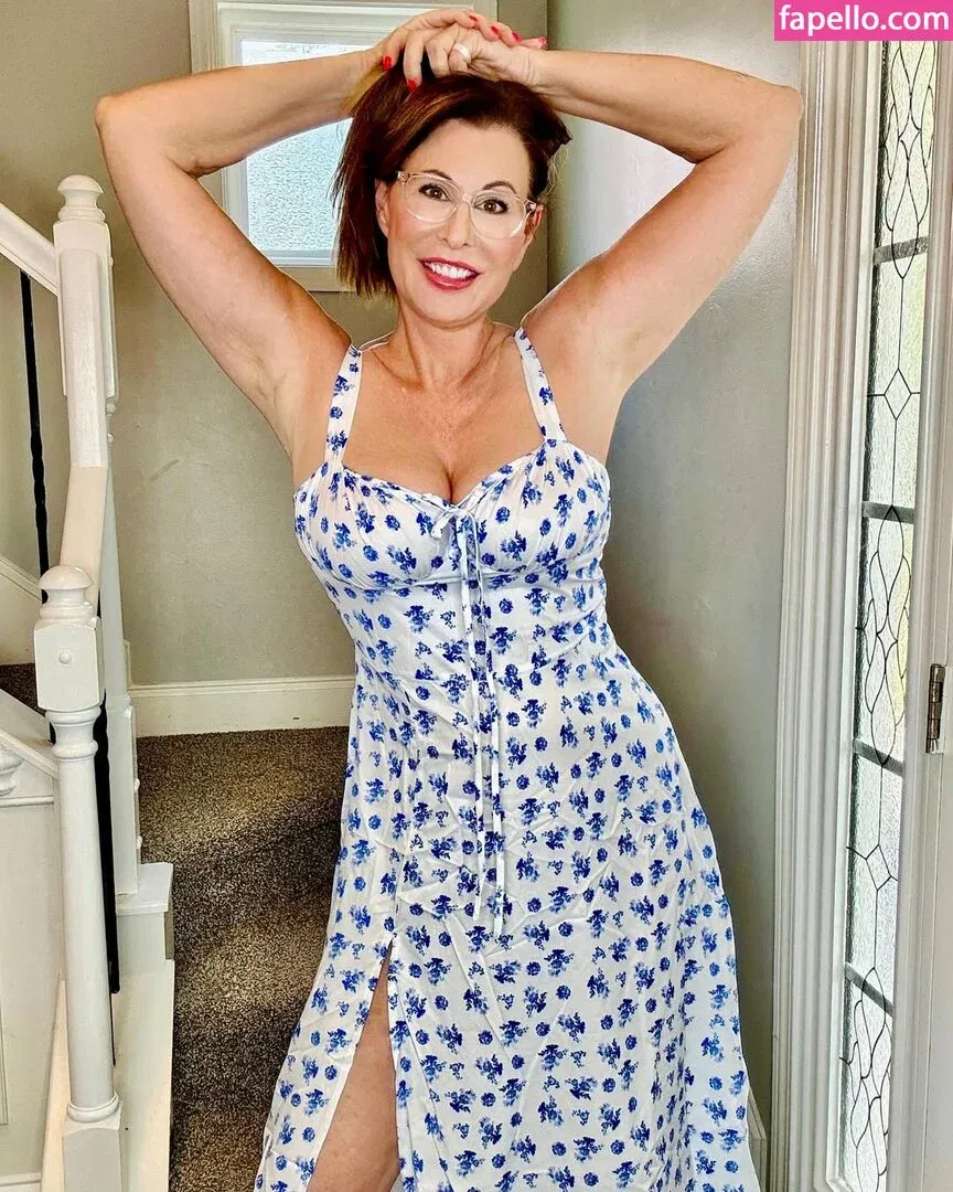 elaina_stjames Onlyfans Photo Gallery 