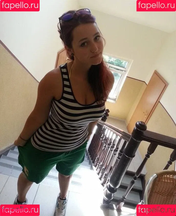 Laurachemie Onlyfans Photo Gallery 