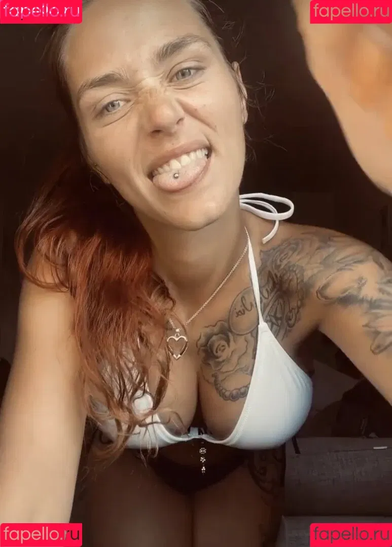 Laurachemie Onlyfans Photo Gallery 