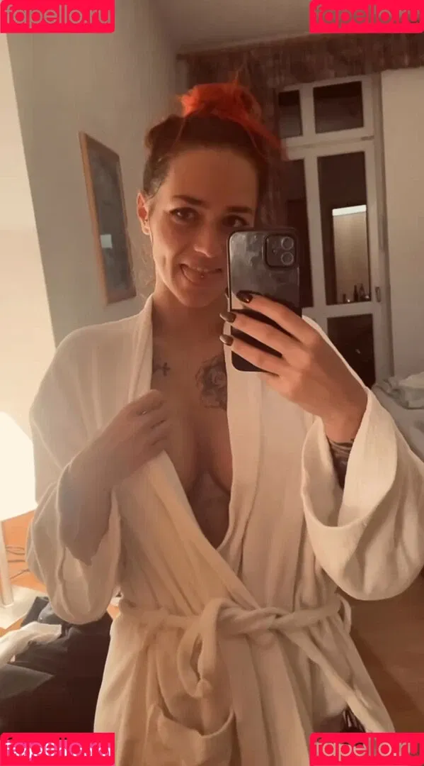 Laurachemie Onlyfans Photo Gallery 