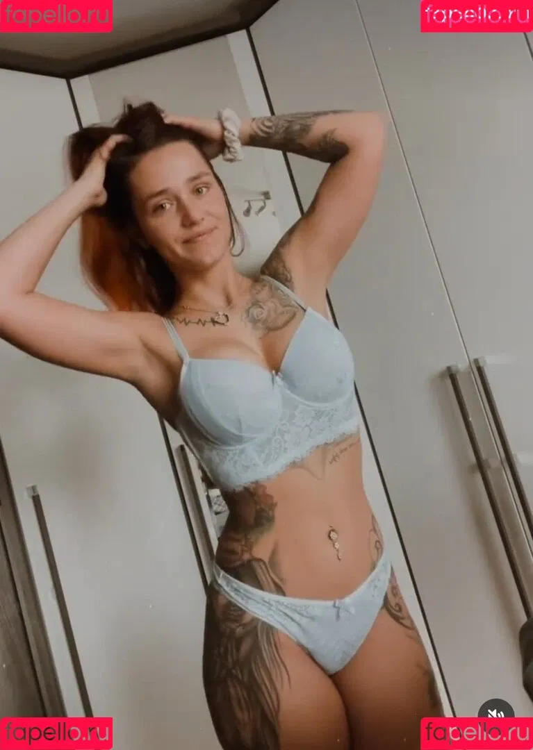 Laurachemie Onlyfans Photo Gallery 