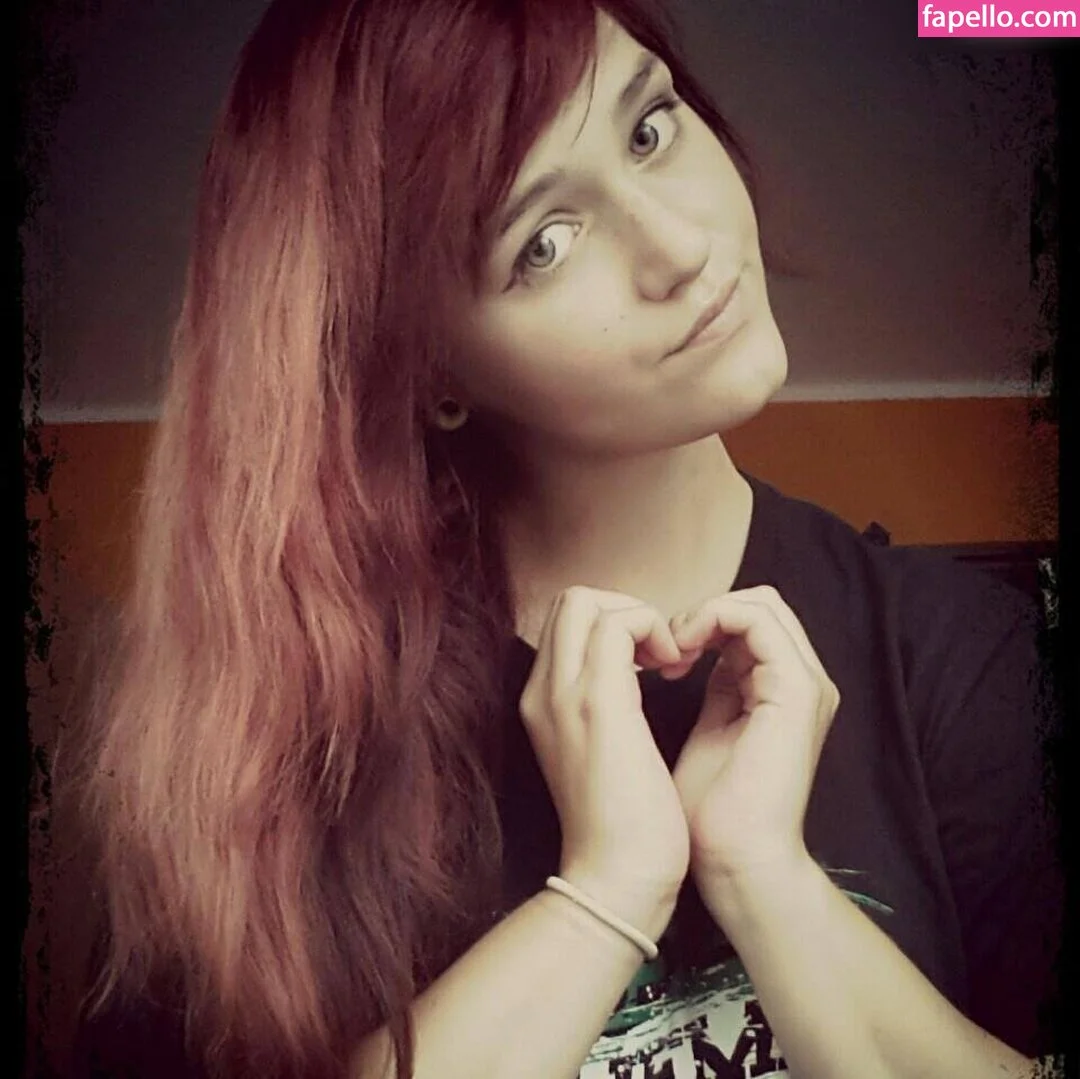 Laurachemie Onlyfans Photo Gallery 