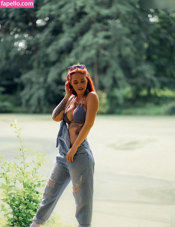 Laurachemie Onlyfans Photo Gallery 