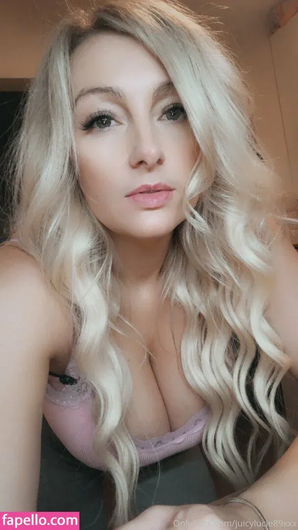 juicylucie89xxx Onlyfans Photo Gallery 