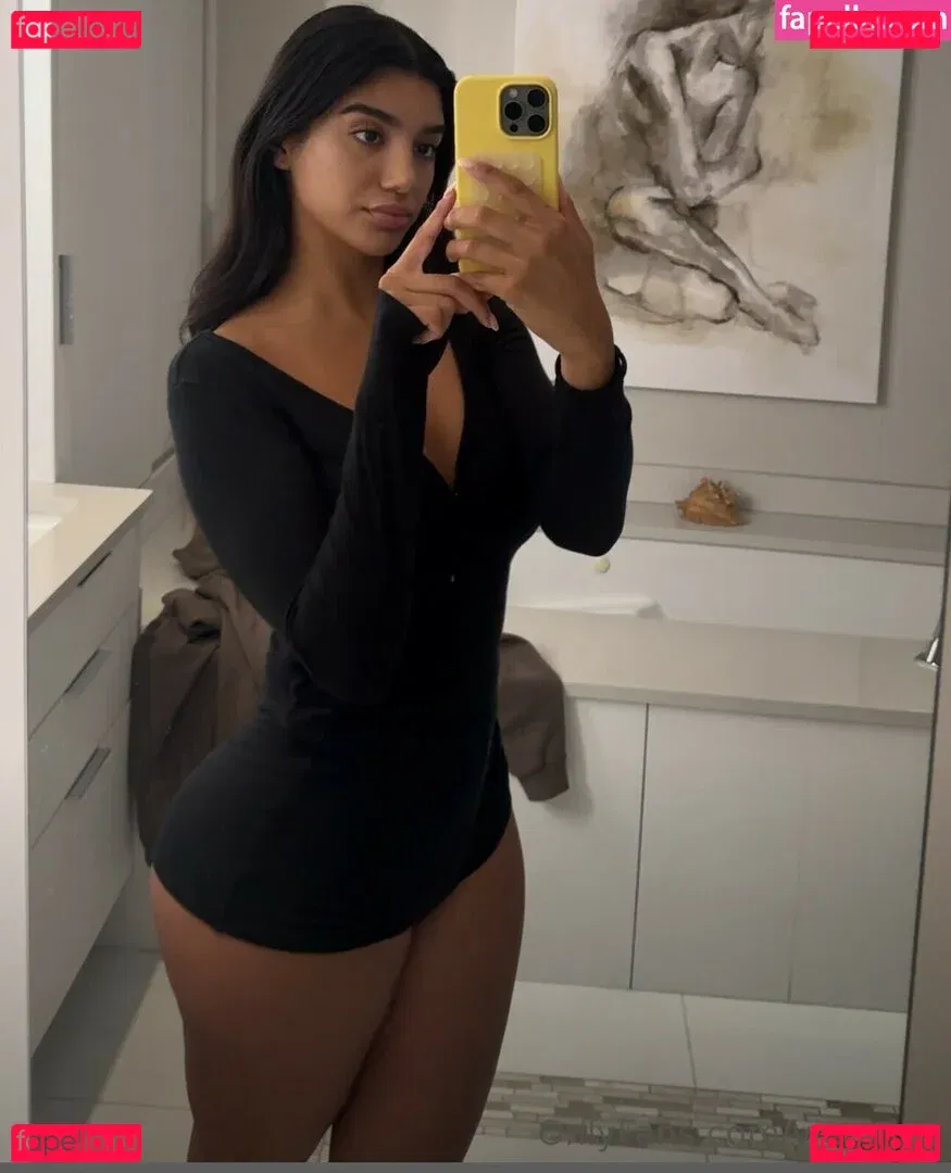 stylebyvic Onlyfans Photo Gallery 