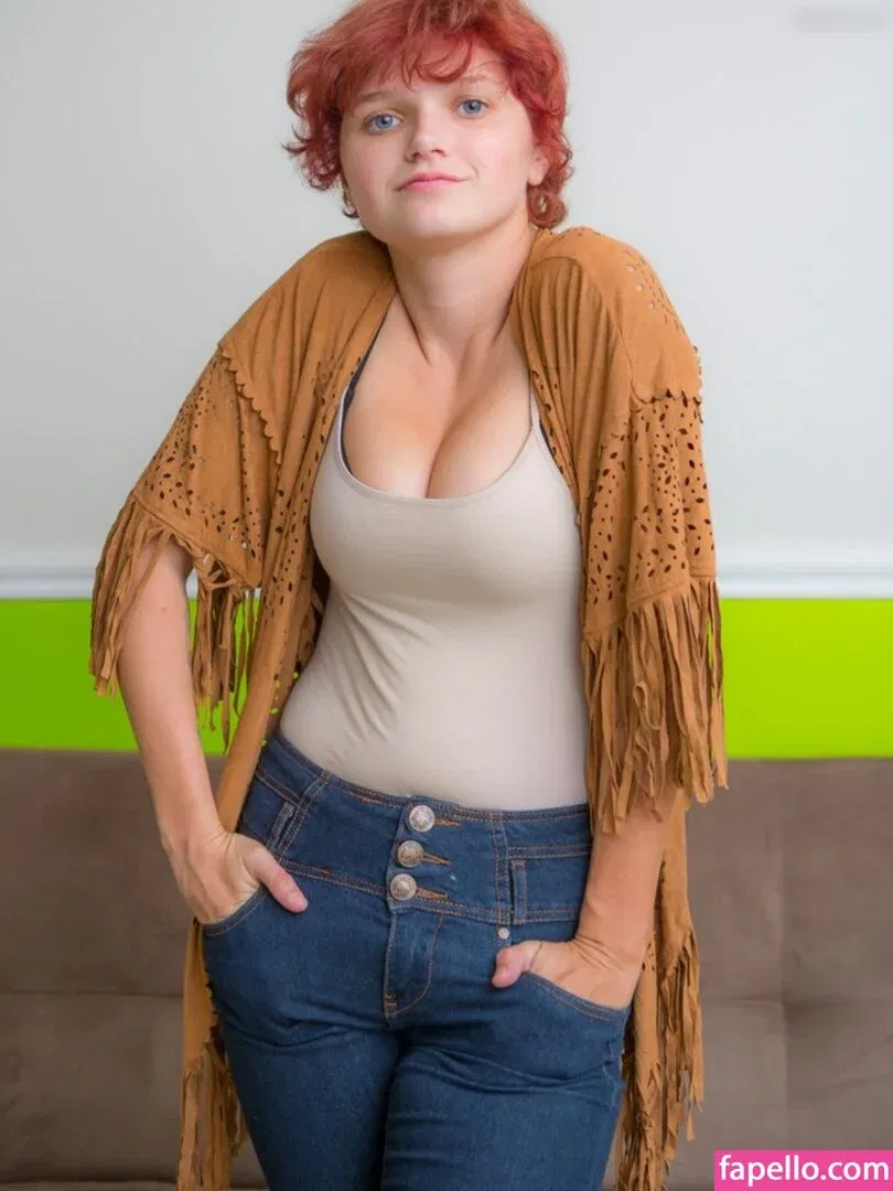 Naomi Clark Onlyfans Photo Gallery 