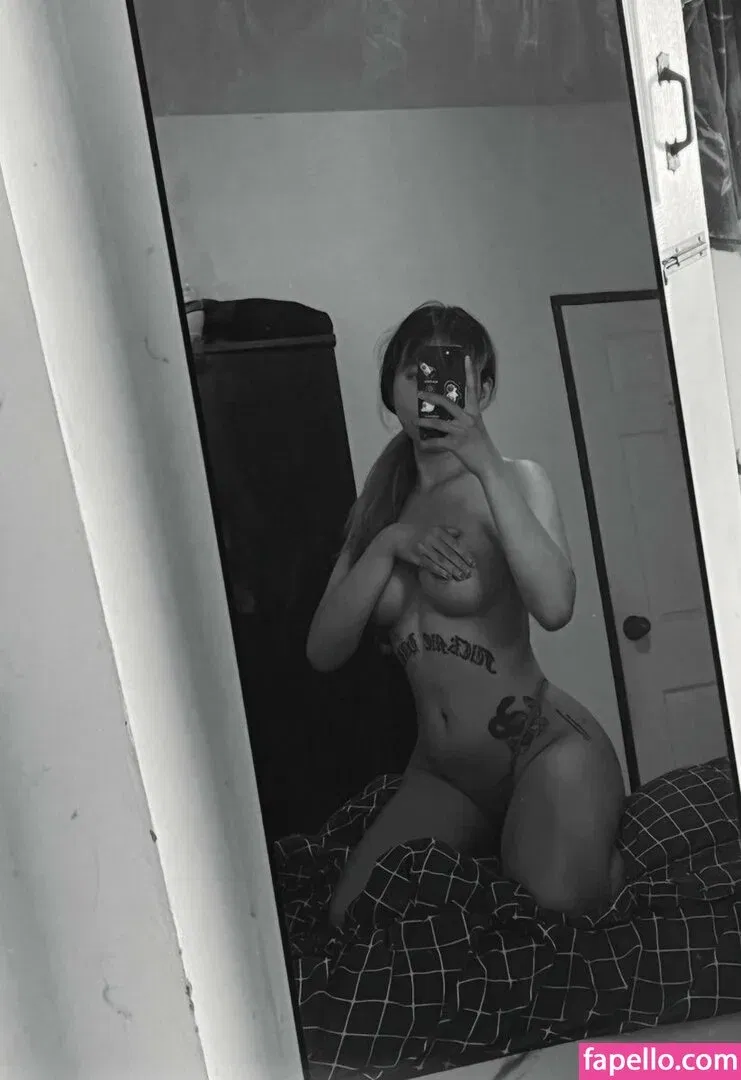 Thai Girls ???????? Onlyfans Photo Gallery 