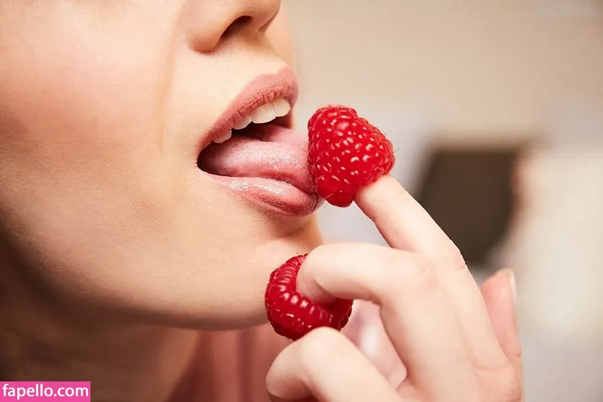 Eva Lilienthal Onlyfans Photo Gallery 