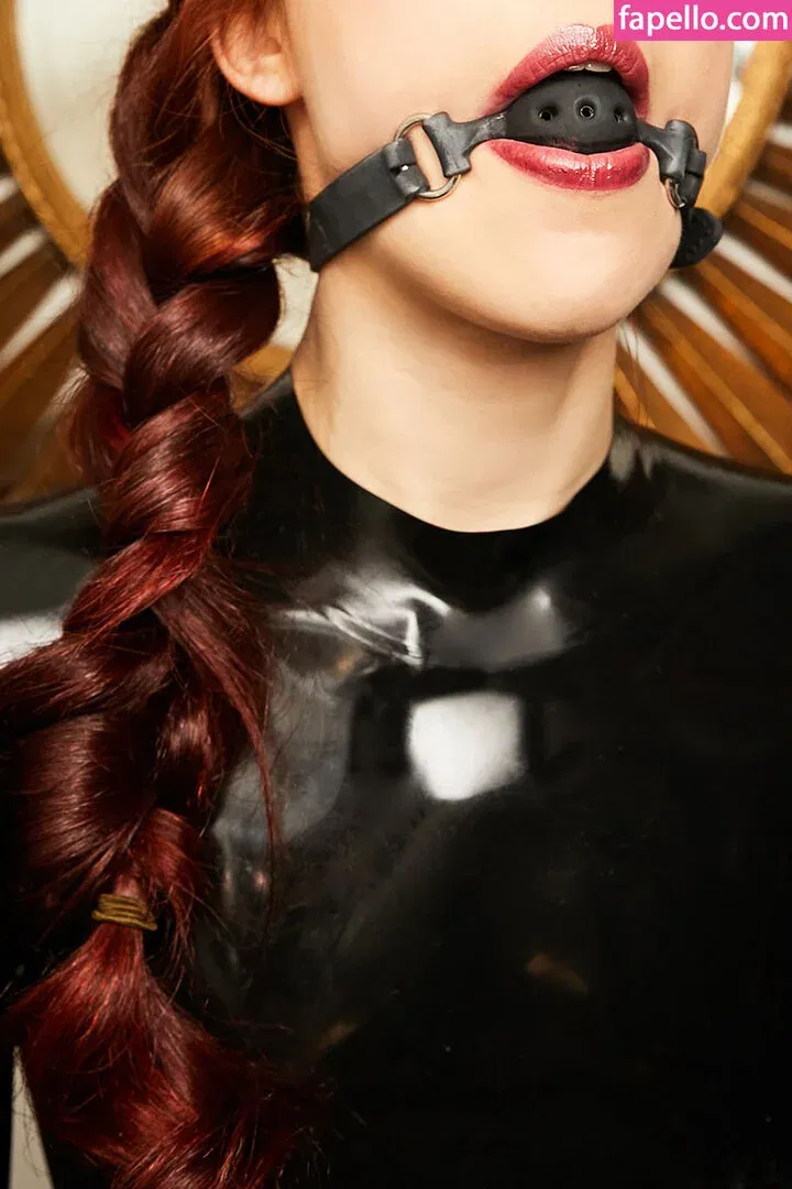 Eva Lilienthal Onlyfans Photo Gallery 