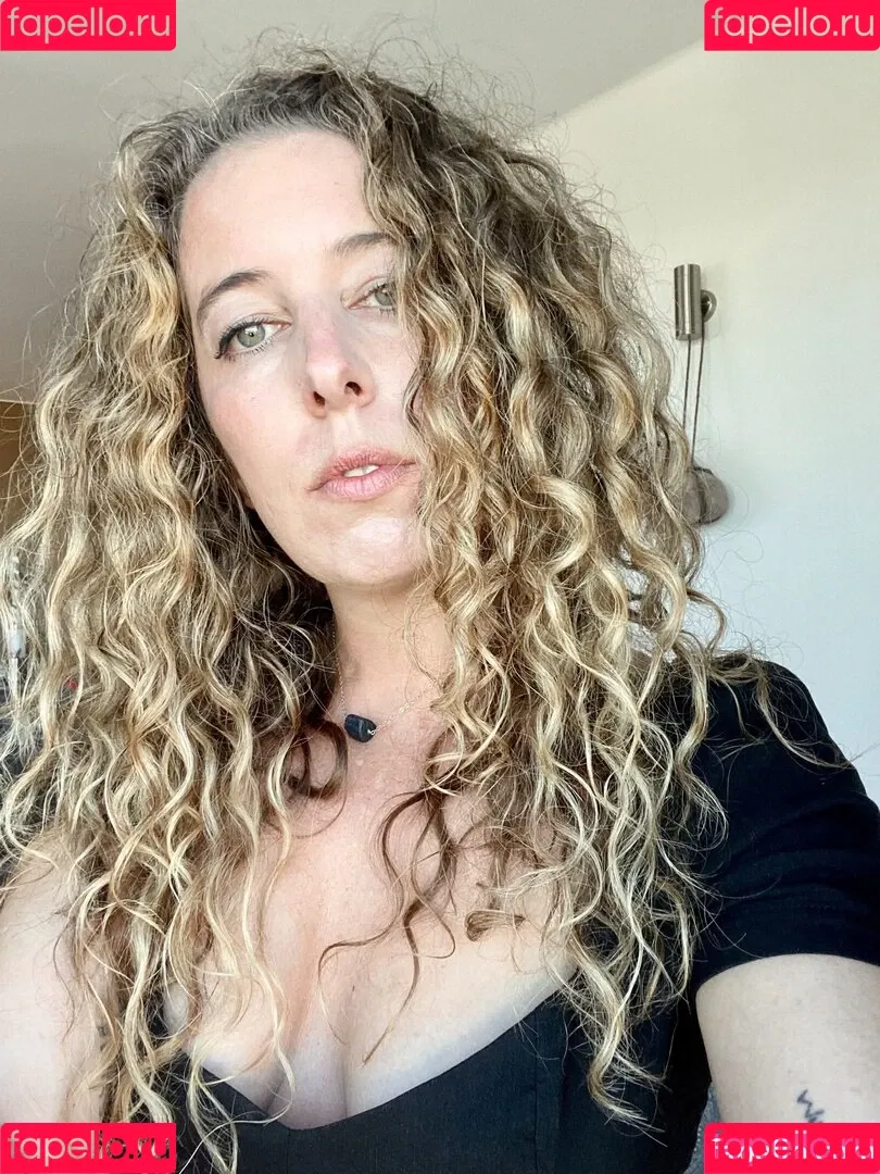 wearewildwinter Onlyfans Photo Gallery 