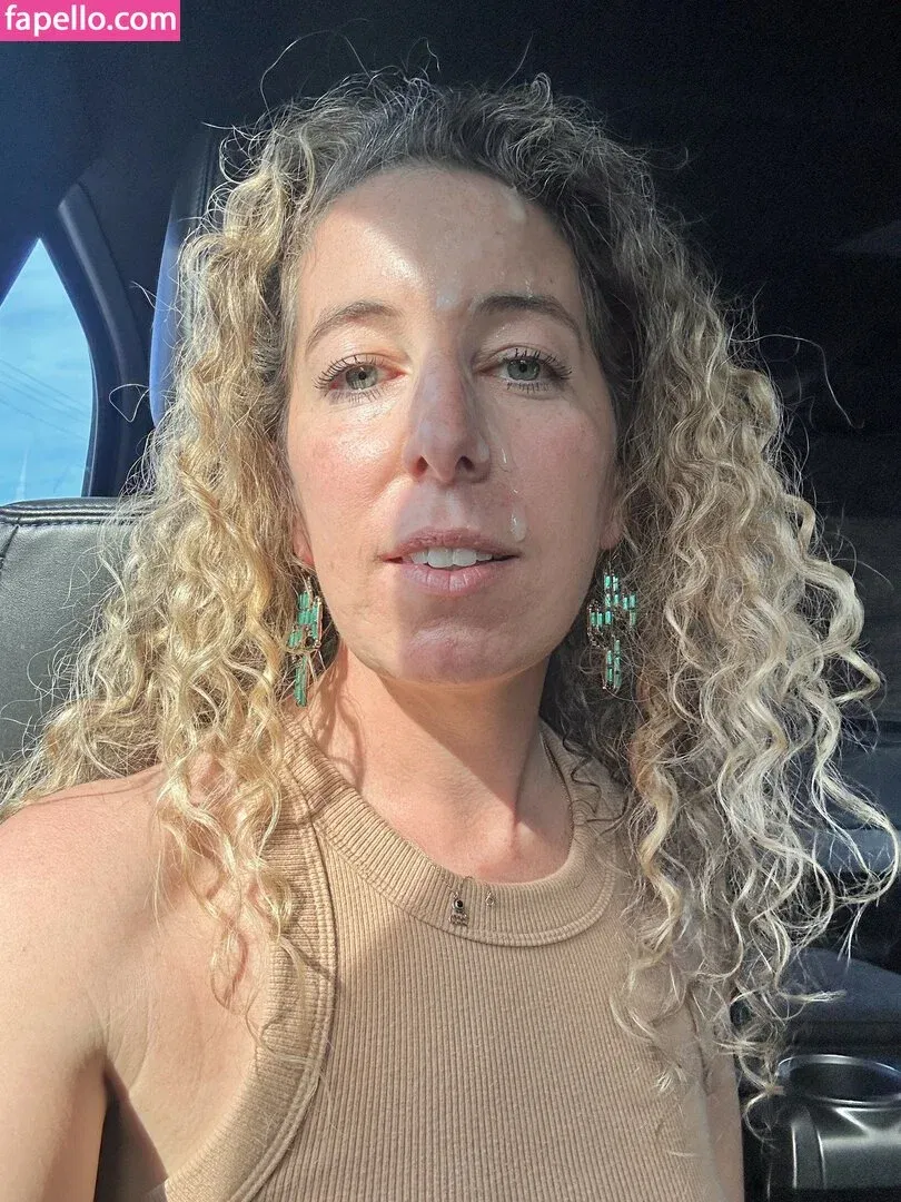 wearewildwinter Onlyfans Photo Gallery 