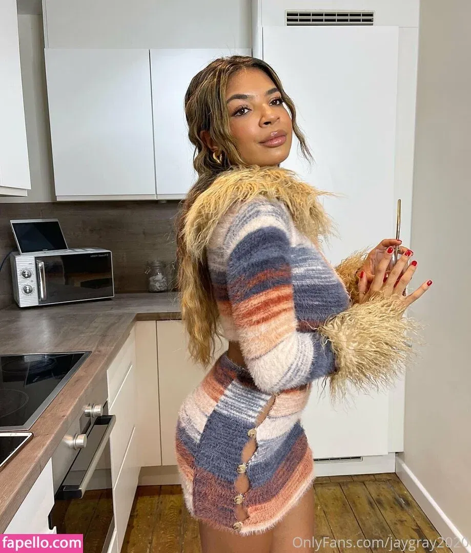 j__gri Onlyfans Photo Gallery 