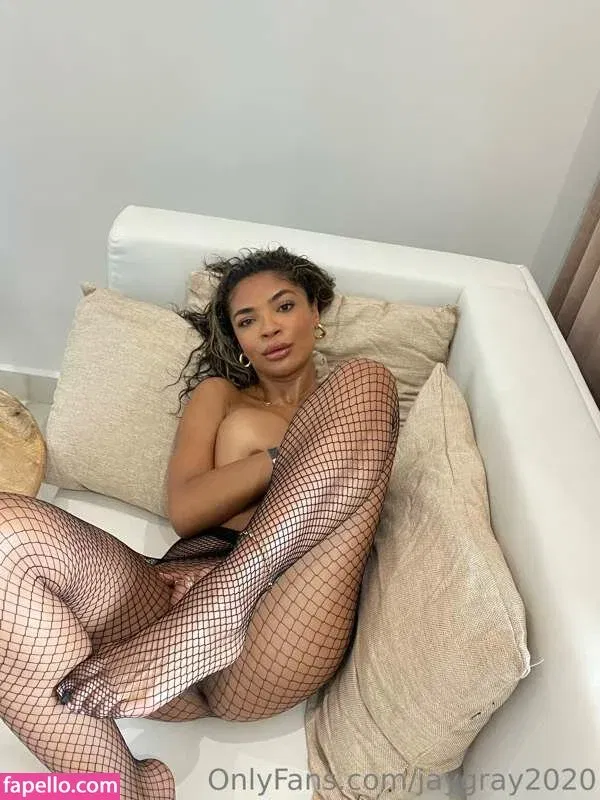 j__gri Onlyfans Photo Gallery 