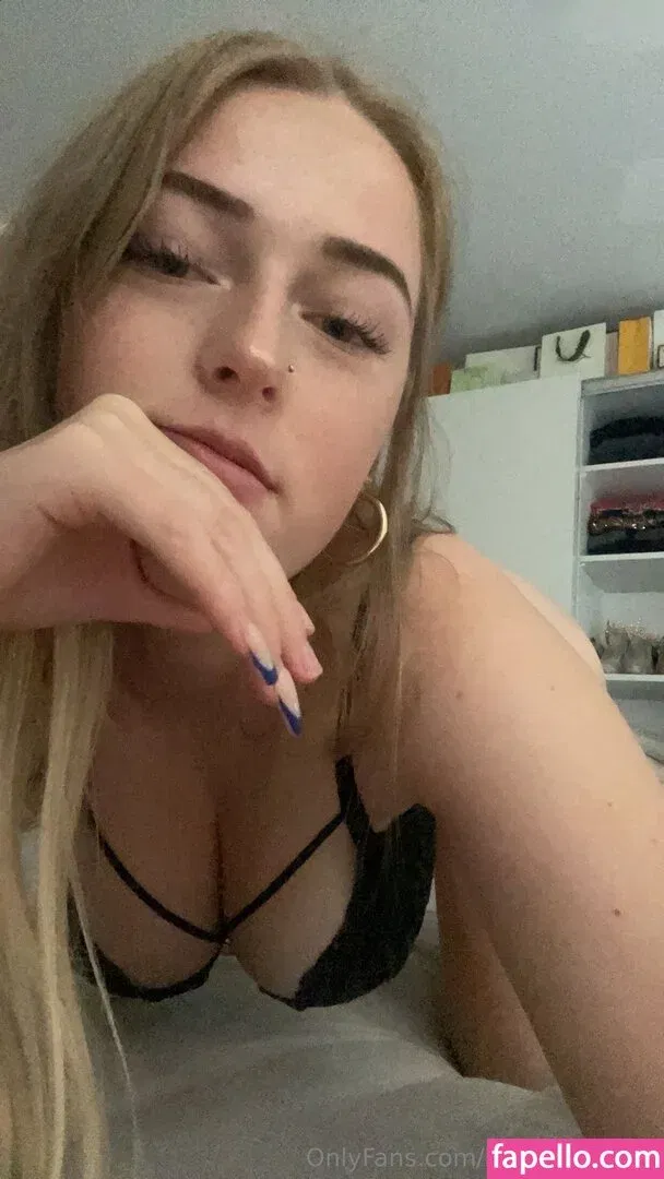 Bellabecker18 Onlyfans Photo Gallery 