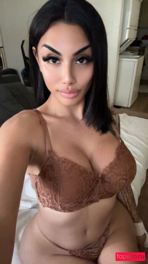 DollFaceKenz Nude Onlyfans Photo 31