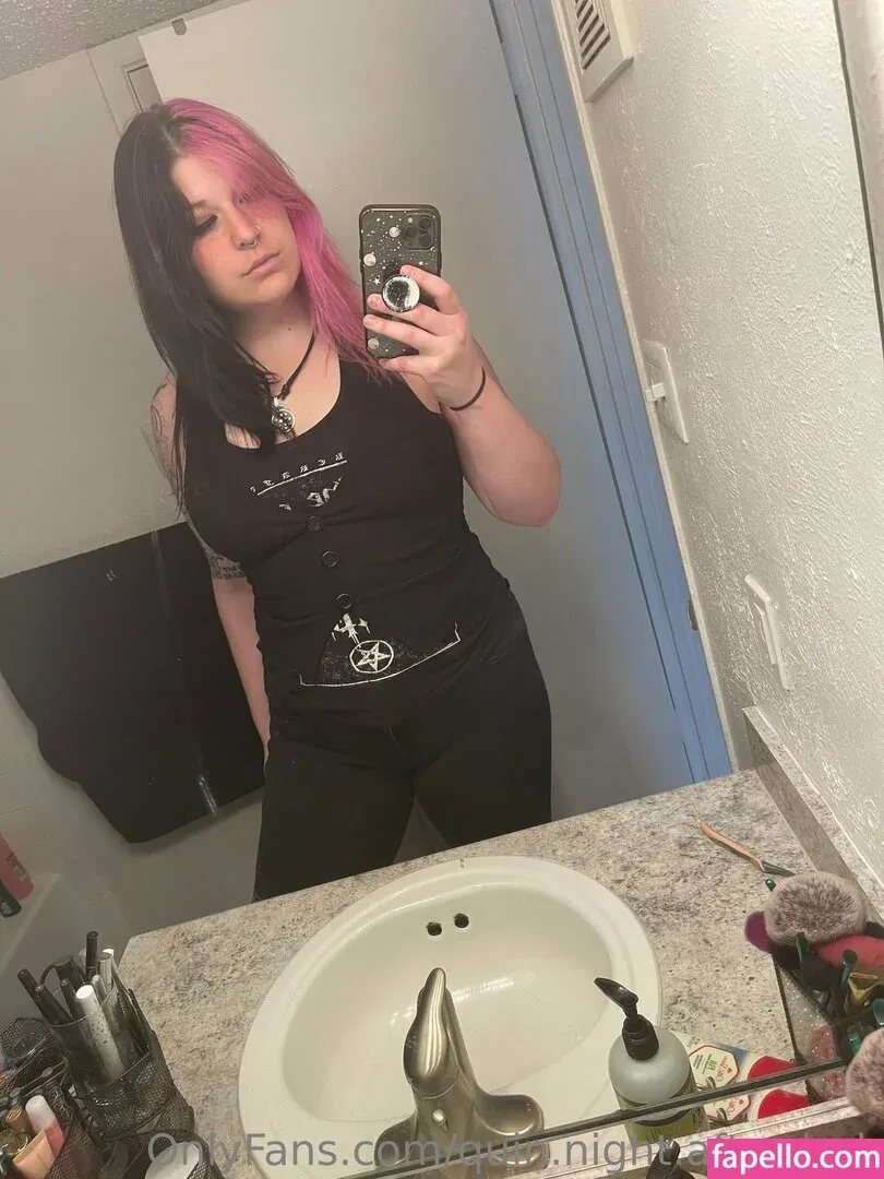 quin.night.afterdark Onlyfans Photo Gallery 