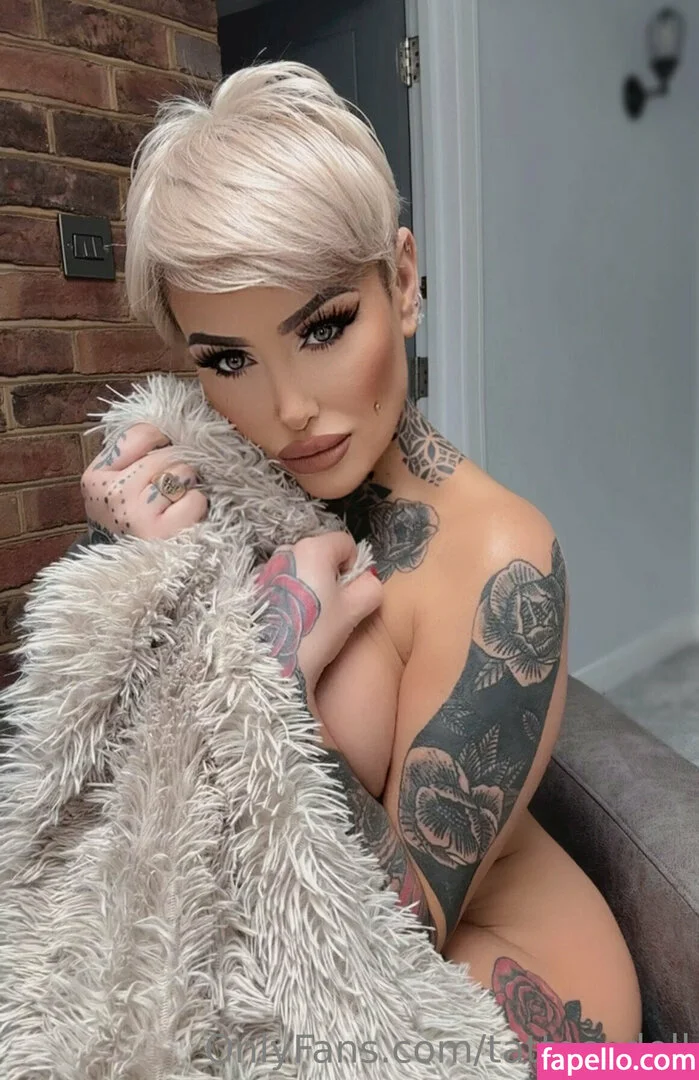Tattoo_doll Onlyfans Photo Gallery 