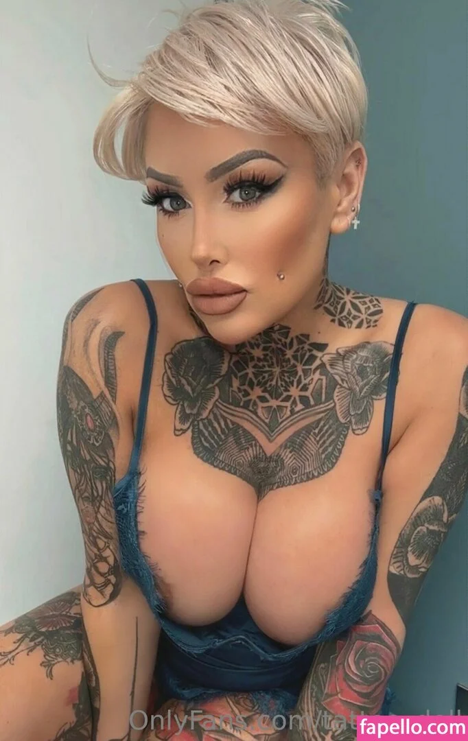 Tattoo_doll Onlyfans Photo Gallery 