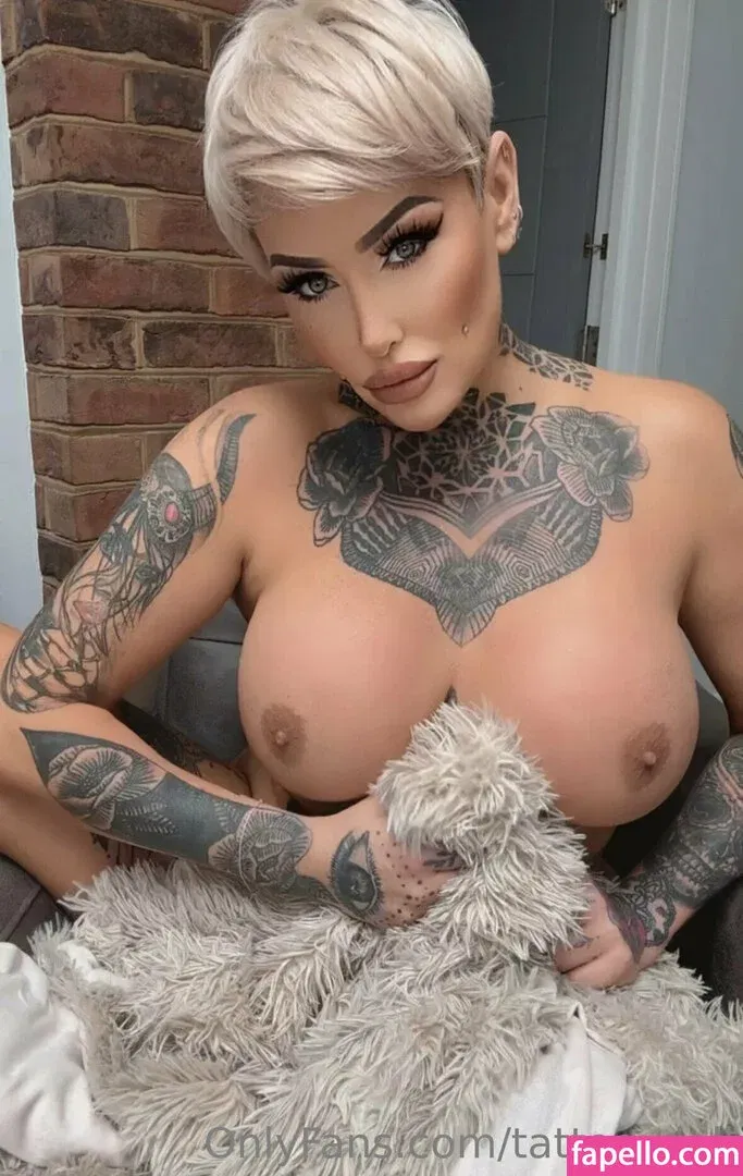 Tattoo_doll Onlyfans Photo Gallery 
