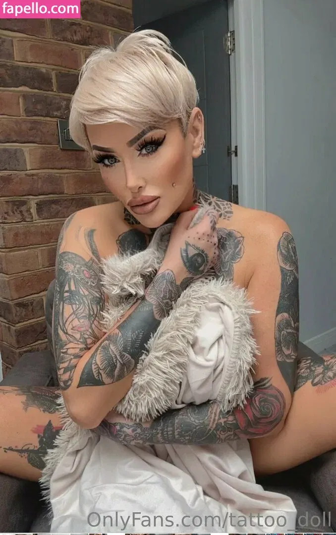 Tattoo_doll Onlyfans Photo Gallery 