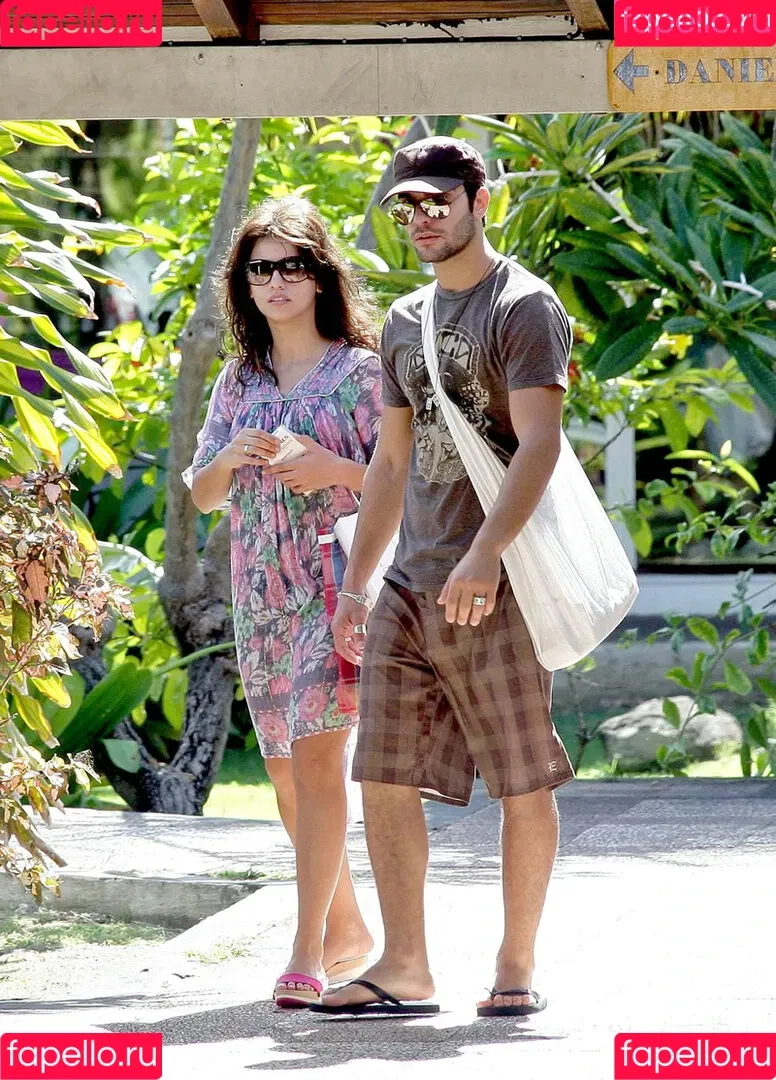 Monica Cruz Onlyfans Photo Gallery 