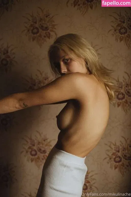 littleveraa Onlyfans Photo Gallery 