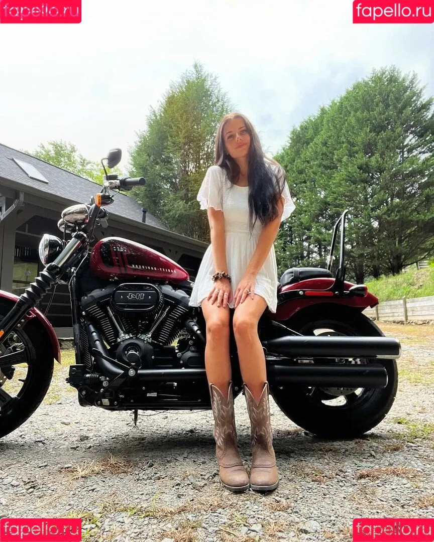 Barbiejeepgirl Onlyfans Photo Gallery 