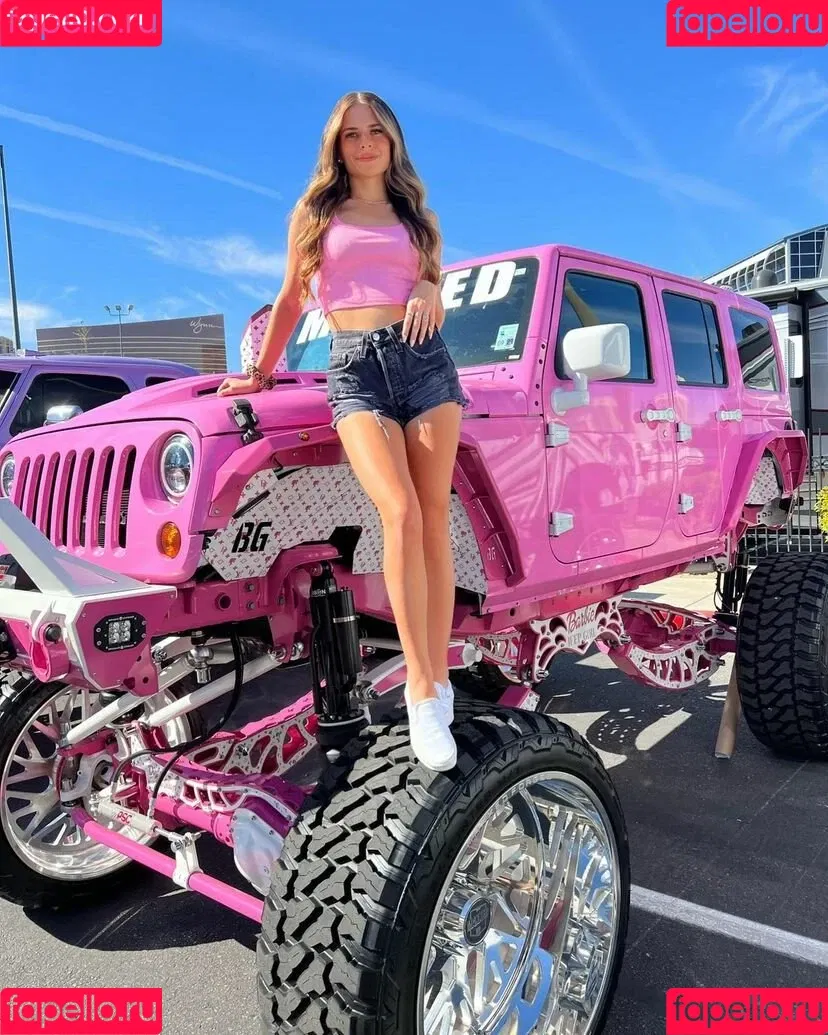 Barbiejeepgirl Onlyfans Photo Gallery 