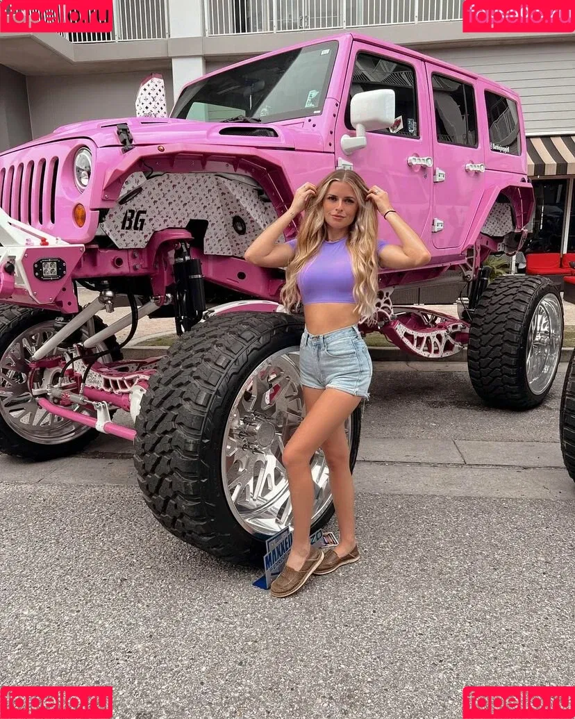 Barbiejeepgirl Onlyfans Photo Gallery 