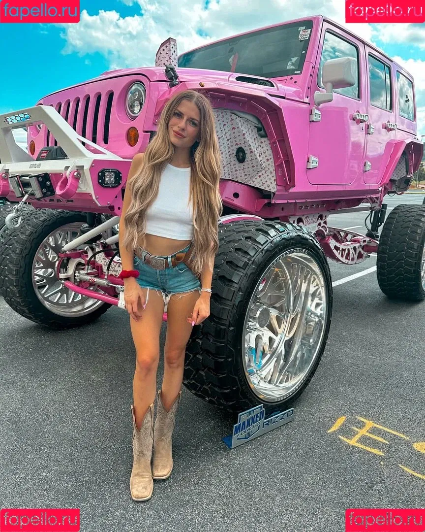 Barbiejeepgirl Onlyfans Photo Gallery 