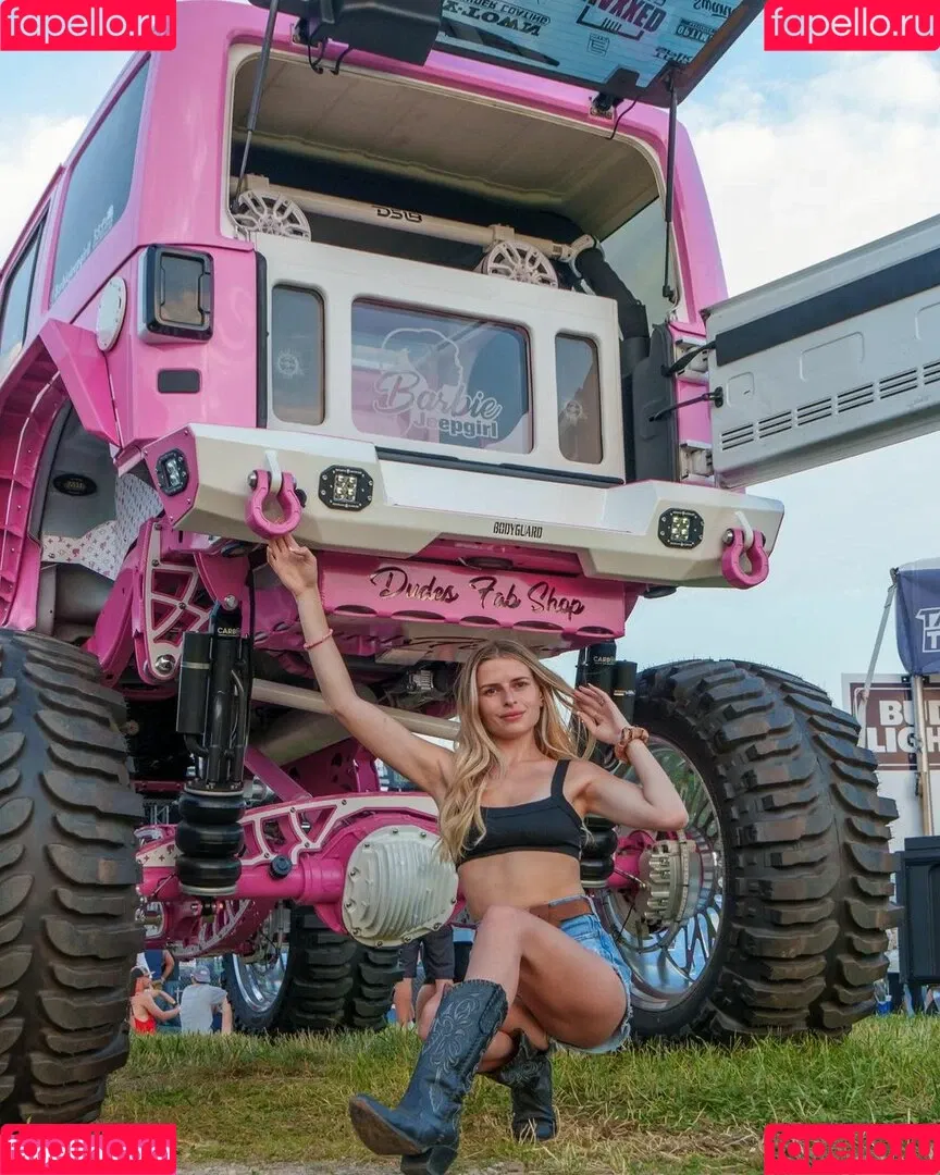 Barbiejeepgirl Onlyfans Photo Gallery 