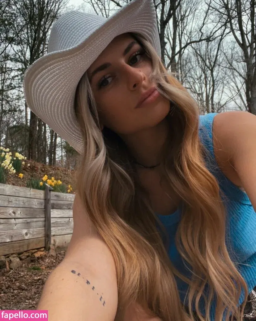 Barbiejeepgirl Onlyfans Photo Gallery 