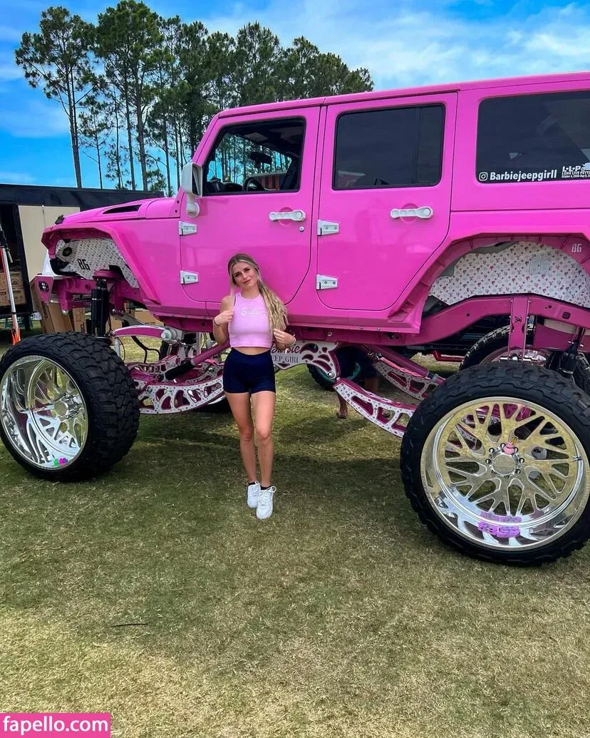 Barbiejeepgirl Onlyfans Photo Gallery 
