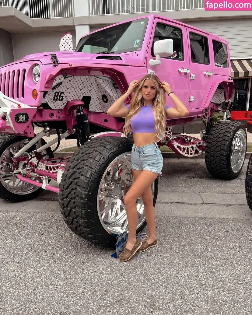 Barbiejeepgirl Onlyfans Photo Gallery 