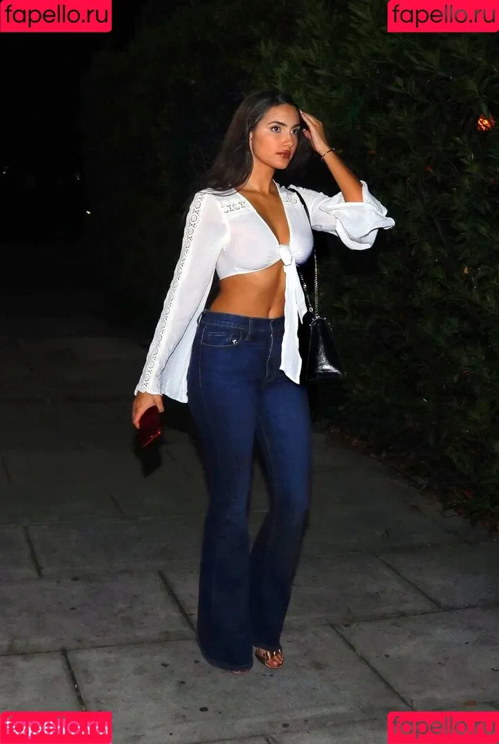 Tao Wickrath Onlyfans Photo Gallery 