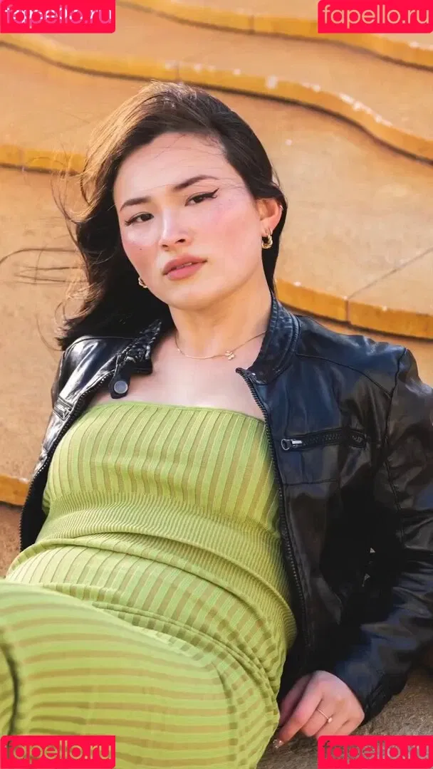 Liana Chau / liana_del_rey Onlyfans Photo Gallery 