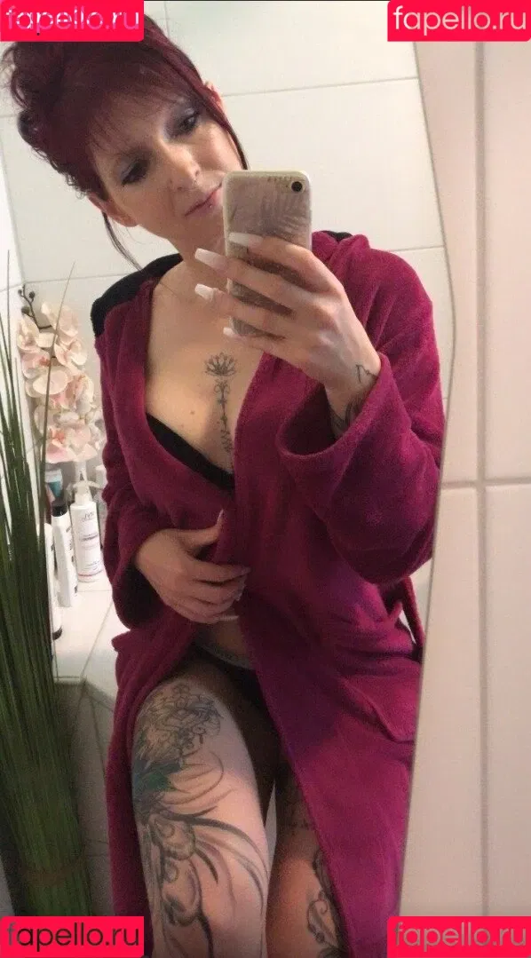 Nicole Anna Onlyfans Photo Gallery 