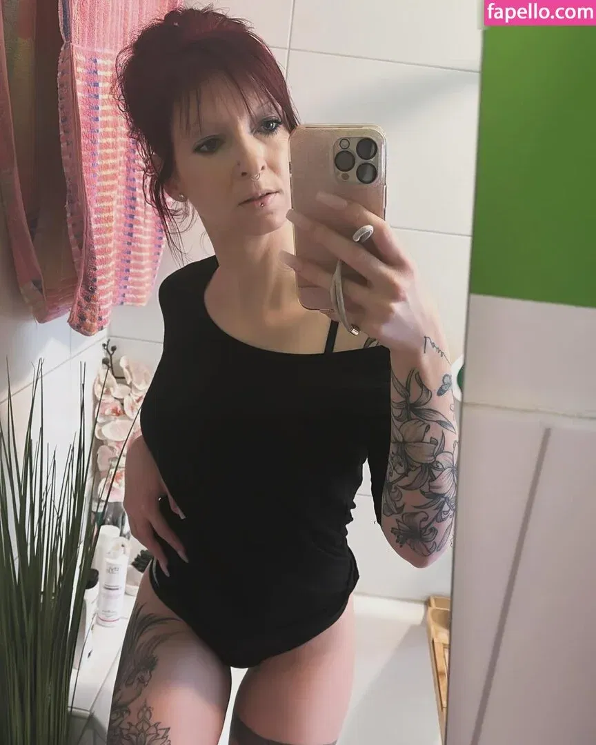 Nicole Anna Onlyfans Photo Gallery 