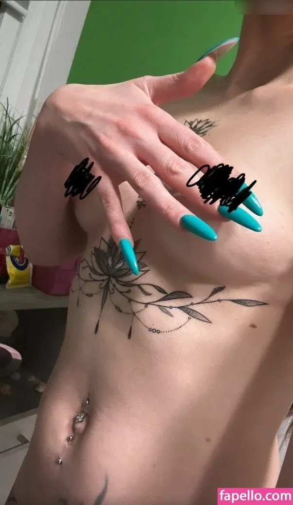 Nicole Anna Onlyfans Photo Gallery 