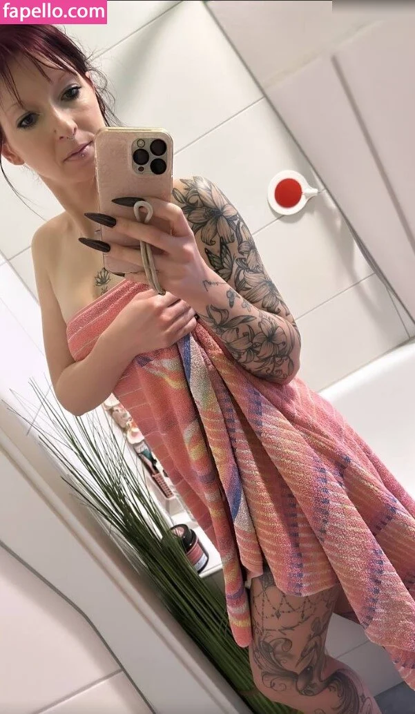 Nicole Anna Onlyfans Photo Gallery 