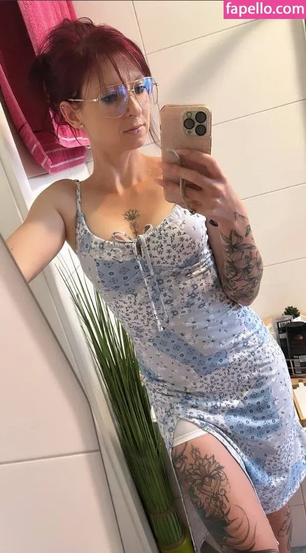 Nicole Anna Onlyfans Photo Gallery 