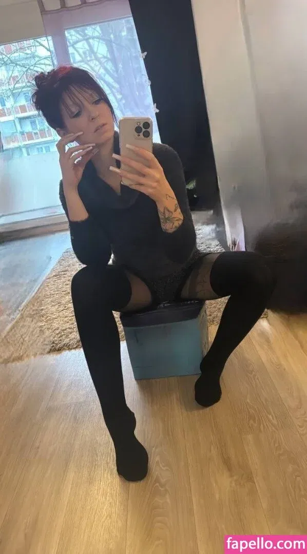 Nicole Anna Onlyfans Photo Gallery 