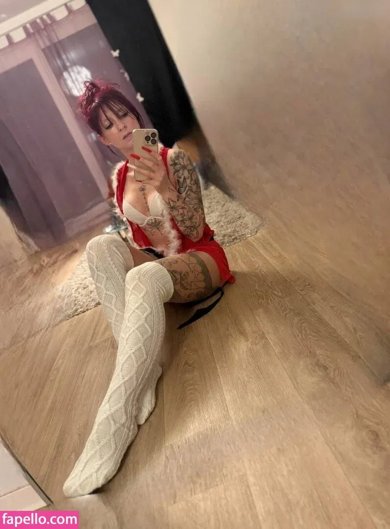 Nicole Anna Onlyfans Photo Gallery 