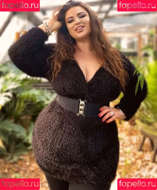 Yazmin Fox Onlyfans Photo Gallery 