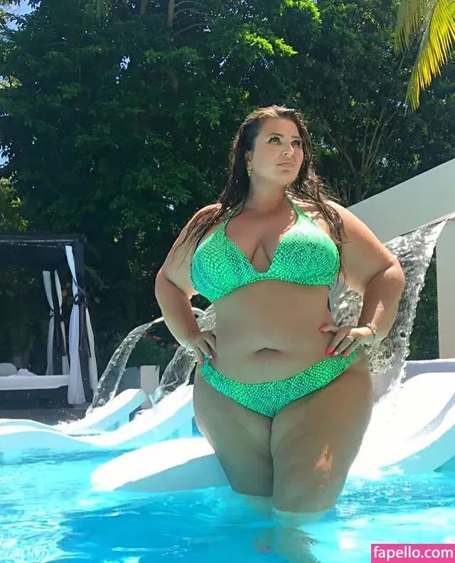 Yazmin Fox Onlyfans Photo Gallery 