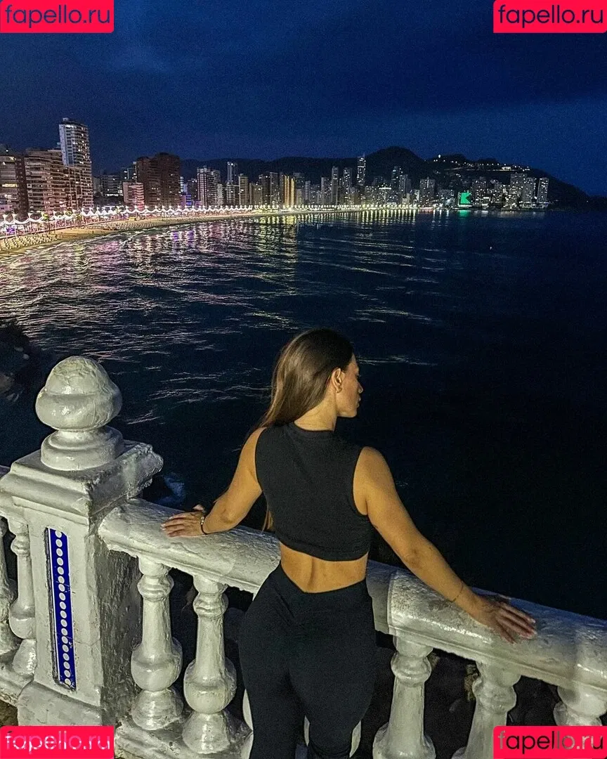 SweetTits20 Onlyfans Photo Gallery 