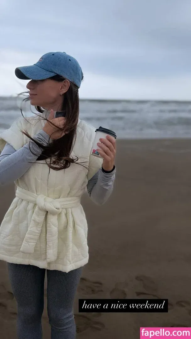 SweetTits20 Onlyfans Photo Gallery 