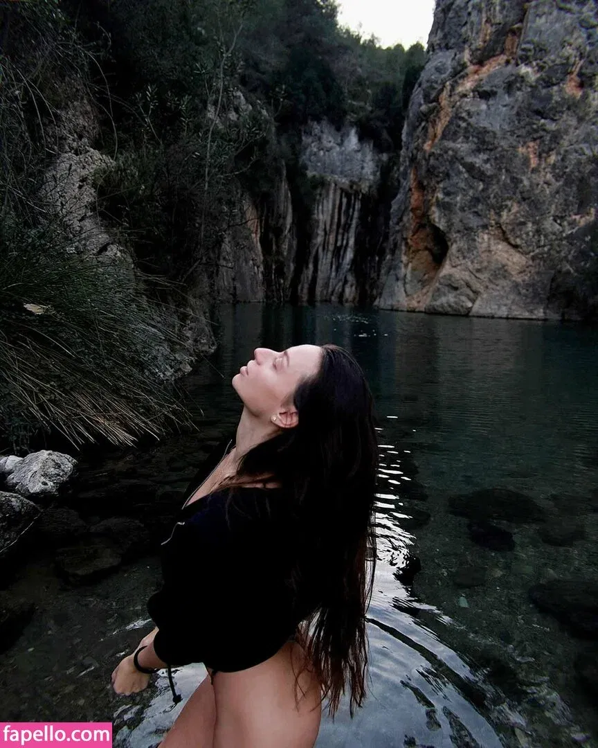 SweetTits20 Onlyfans Photo Gallery 