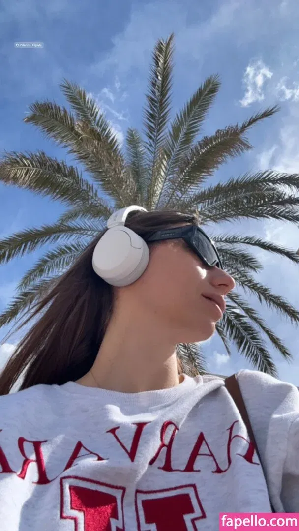 SweetTits20 Onlyfans Photo Gallery 